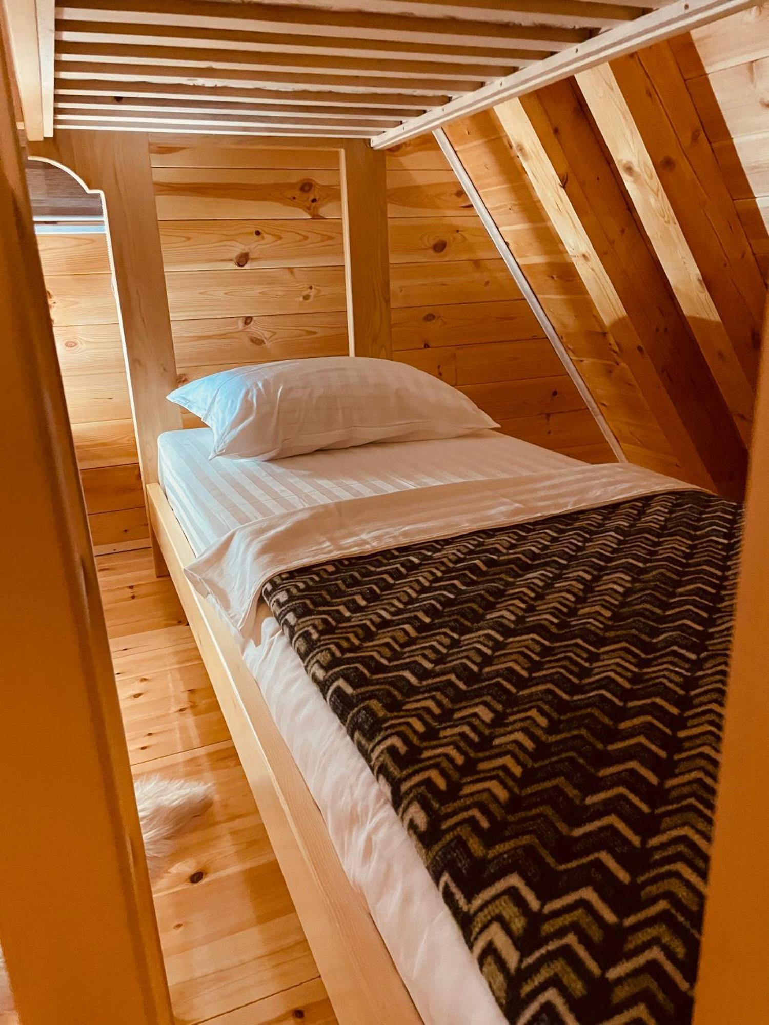 זבליאק Guest House Lena מראה חיצוני תמונה